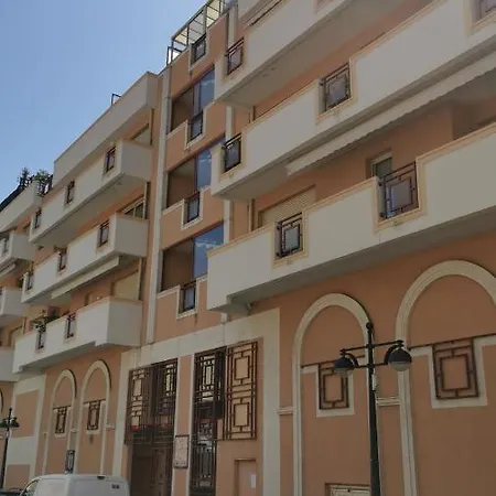 Lovely Near The Old Town -free Parking! Daire *